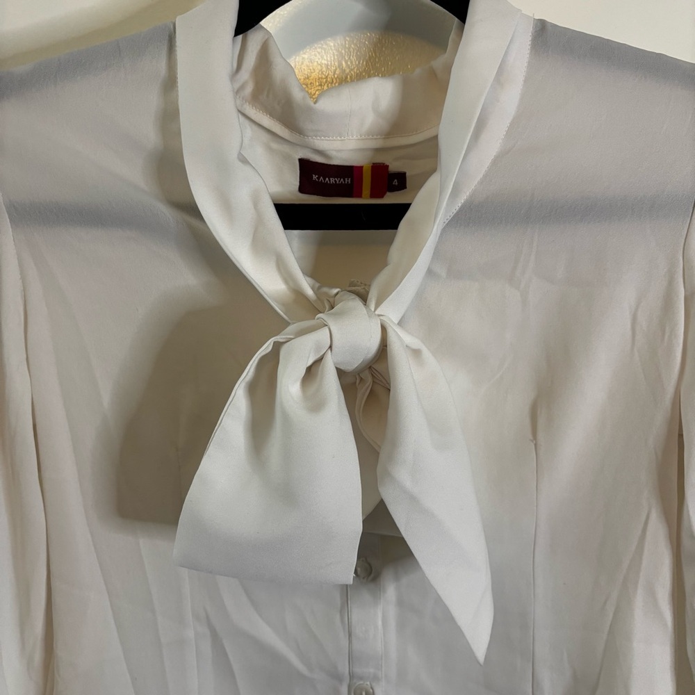 White Button Down Blouse with Bow Tie - Picture 2 of 9